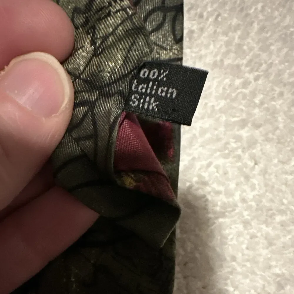 Morton Thomas Men’s 2-Piece 100% Silk Pointed Ties, Floral Travel Multicolor